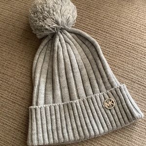 Michael Kors hat